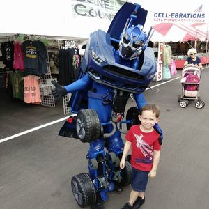 Meet your Posher, Jason